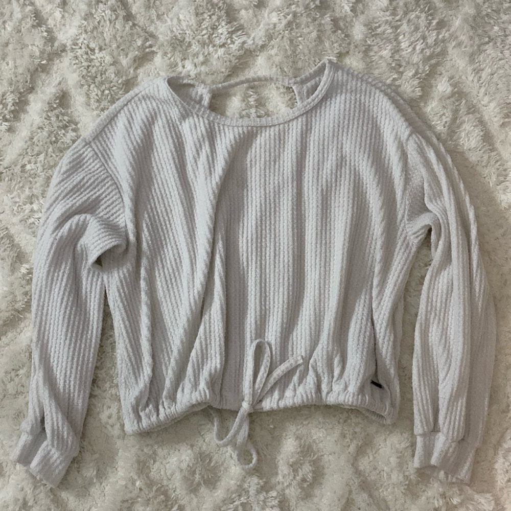 White womens size small long sleeve shirt